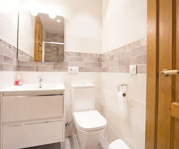 Francisca アパート